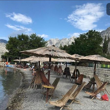 Bocche Di Cattaro Studios Екстериор снимка