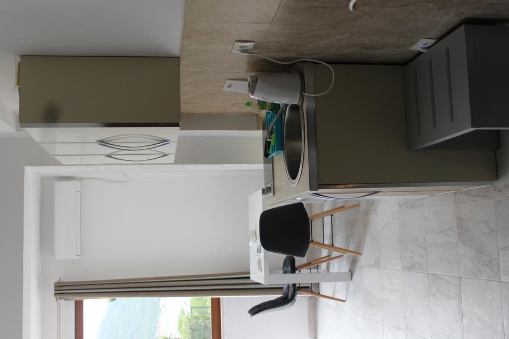 Bocche Di Cattaro Studios Екстериор снимка