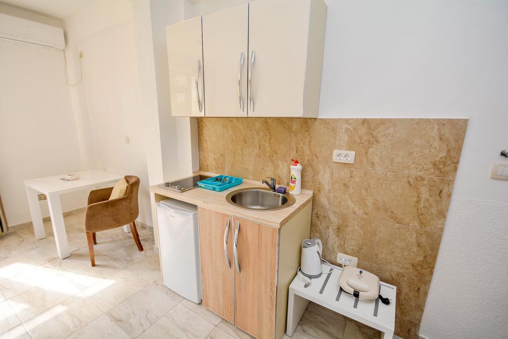 Bocche Di Cattaro Studios Екстериор снимка