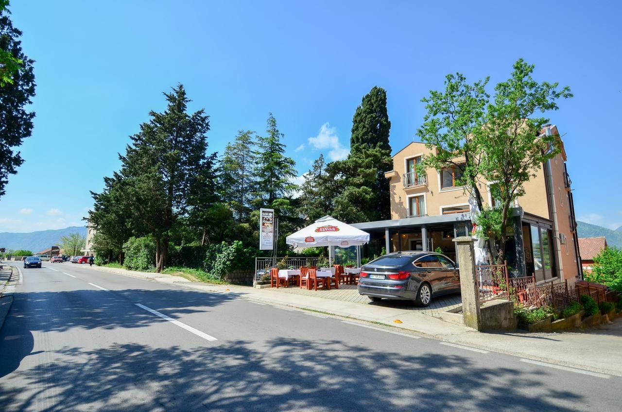 Bocche Di Cattaro Studios Екстериор снимка